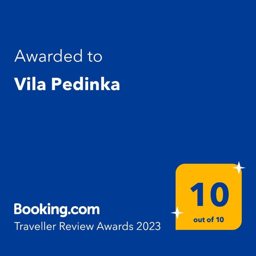 비르 Vila Pedinka 빌라 외부 사진